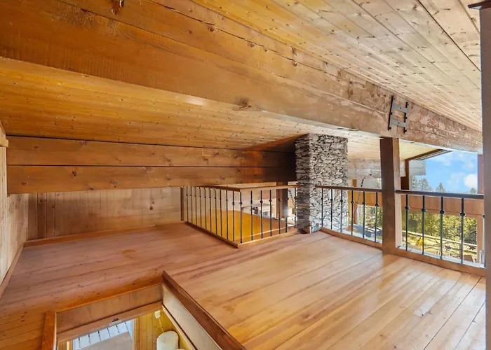 Chalet Valdemosa - View - By Cosyhome